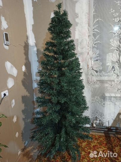 Ель искуственная 210 б\у