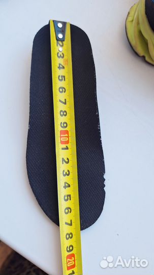 Кроссовки р.27