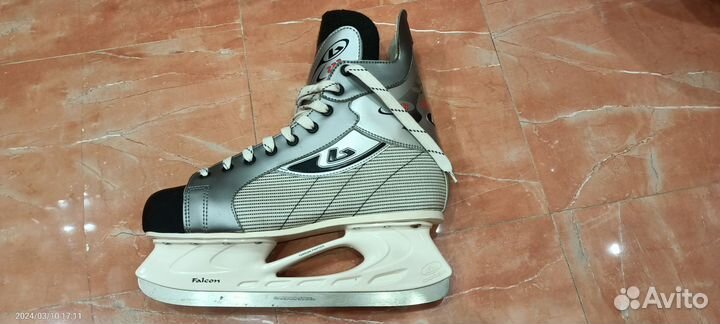 Коньки хоккейные botas размер 47/48