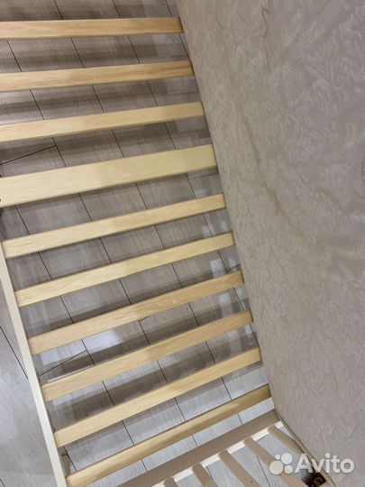 Деткая кровать