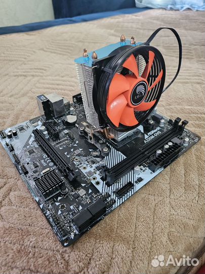 Процессор AMD Ryzen 3 PRO c материнской платой