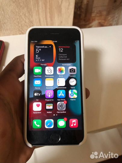 iPhone 6S, 64 ГБ