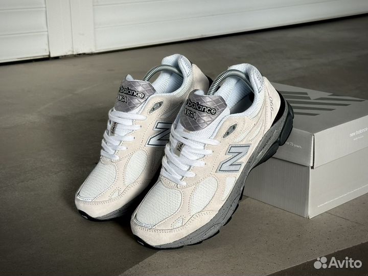 Кроссовки New Balance 990v3