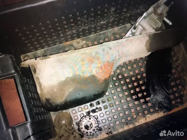 Поддон двигателя Kia Rio 2 G4EE