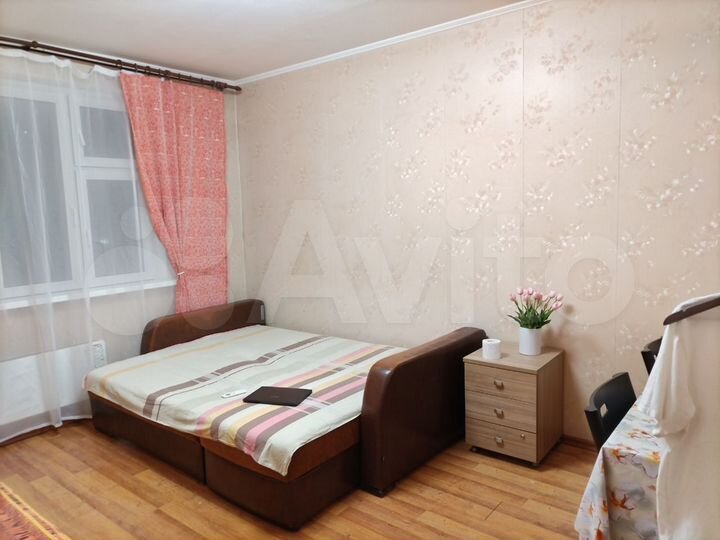 Комната 14 м² в 3-к., 9/17 эт.