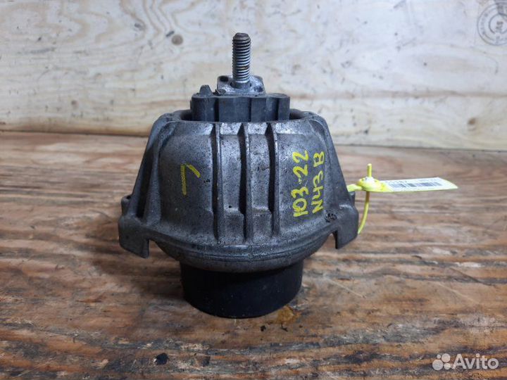 Подушка двигателя BMW 116