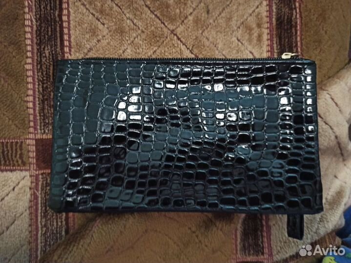 Три футболки 