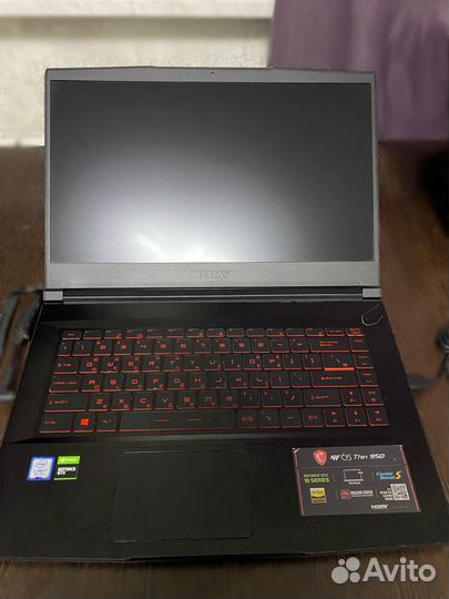 Игровой ноутбук msi GH65 thin 9SD