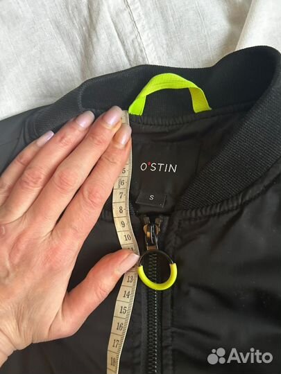 Ветровка женская