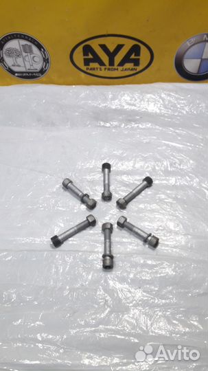 Болты муфты карданного вала Mercedes w212
