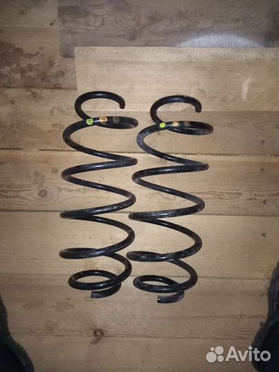 Комплект пружин Volvo XC70