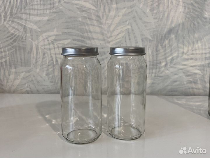 Банки разные