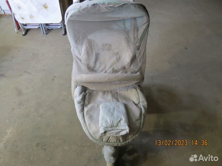 Прогулочная коляска