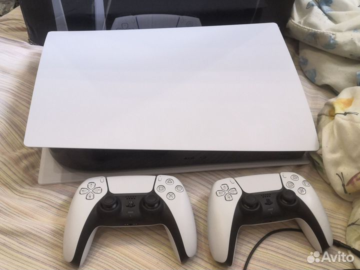 Sony PS5 (SSD825GB) DE + Гарантия
