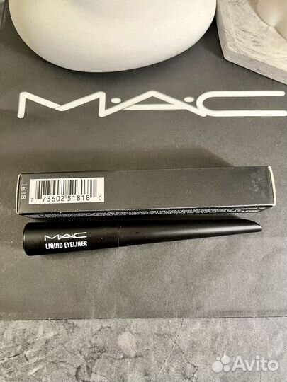 Жидкая подводка для глаз mac