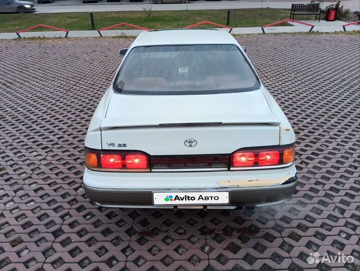 Toyota Camry 2.0 AT, 1992, 180 000 км