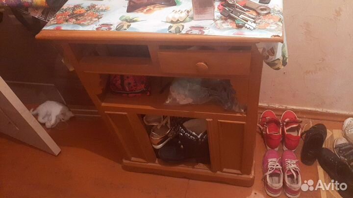 Тумба под телевизор