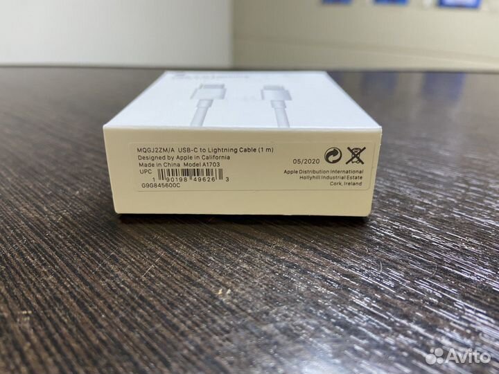 Кабель Apple USB-C to Lightning Cable 1м новый