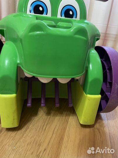 Качалка-машинка для покатушек :)