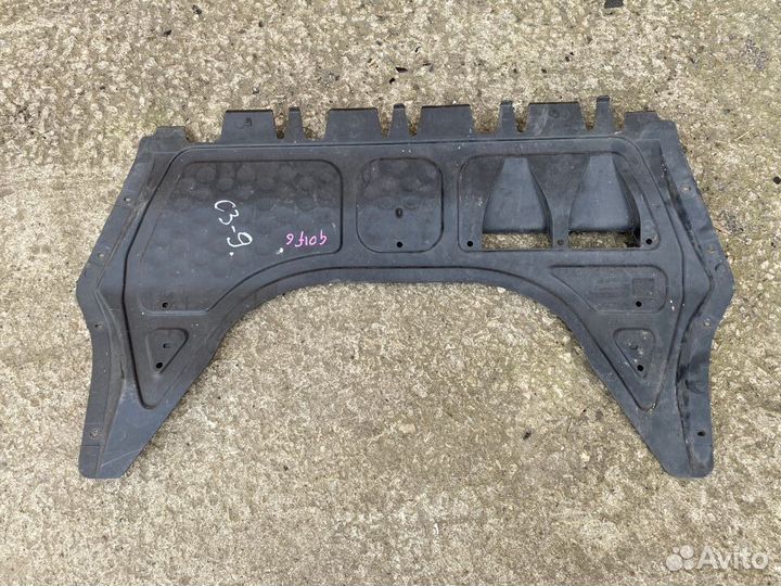 Защита двигателя Volkswagen Golf Plus