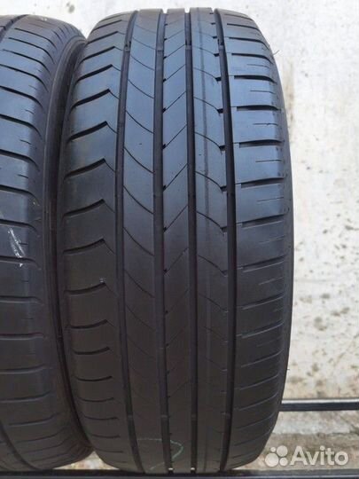 Goodyear EfficientGrip 215/55 R17 94W