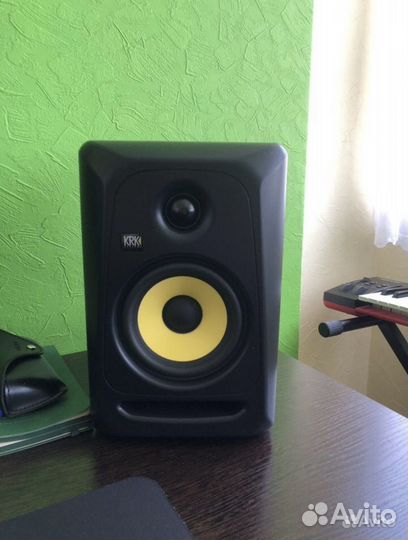 Студийные мониторы