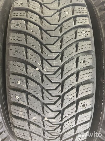 Michelin Latitude X-Ice North 3 185/65 R15 92T