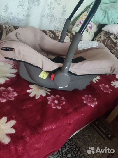 Автолюлька от 0 с вкладышем для новорожденных