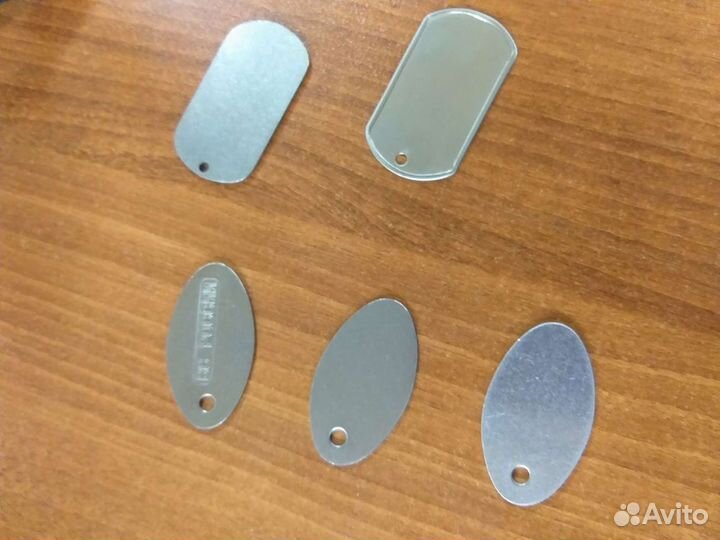 Жетоны на грудь