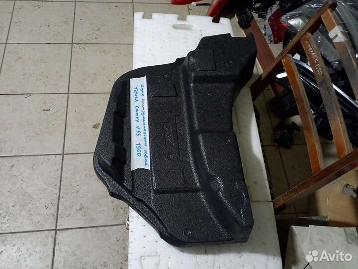 Инструментальный ящик левый Toyota Camry V55