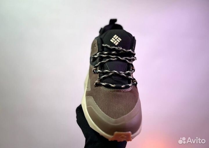 Кроссовки Columbia модные