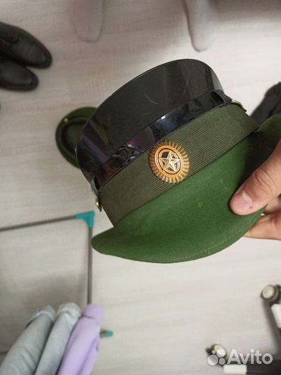 Фуражка офисная зеленая