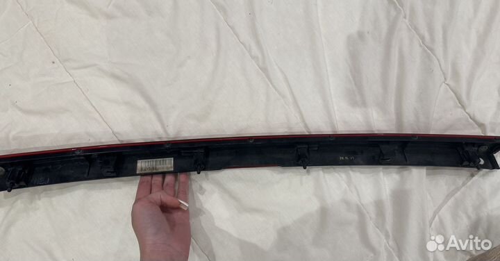 Задний фонарь на крышку богажника Kia Rio 4