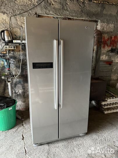 Холодильник lg side by side