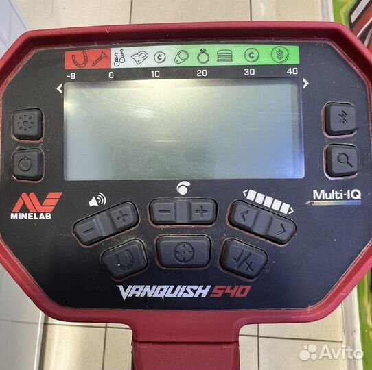 Металлоискатель vanquish 540