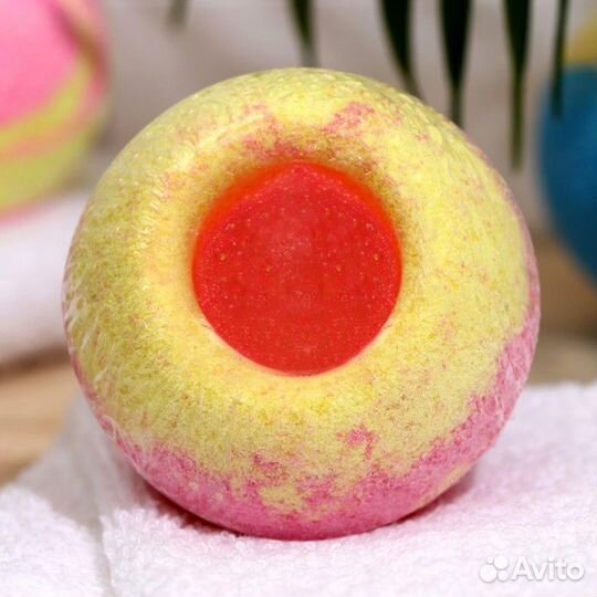 Бомбочка для ванн детская с игрушкой для девочек