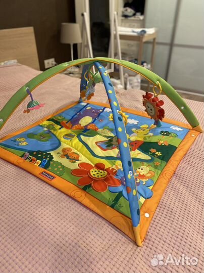 Развивающий коврик tiny love