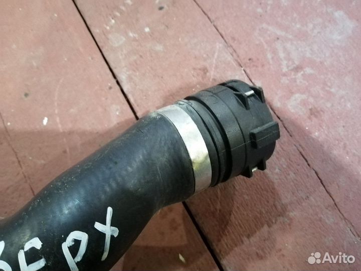 Патрубок Радиатора бмв 3 Е90 N52B25