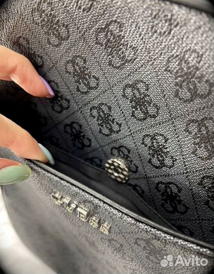 Мужская сумка Guess