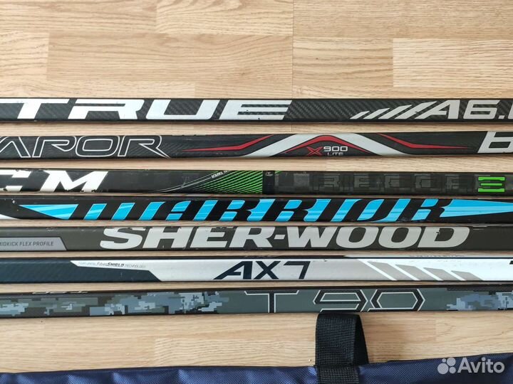 Клюшка хоккейная