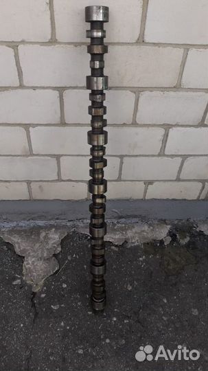 Запчасть на двигатель на американец