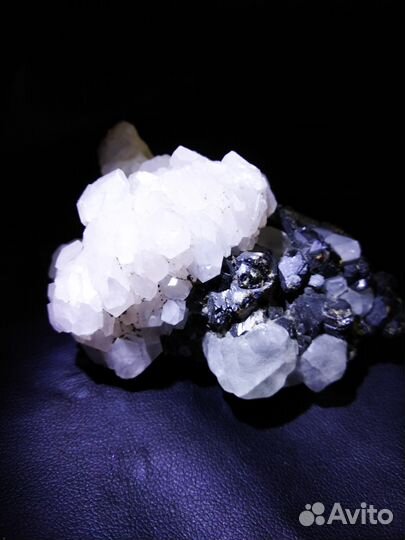 Кальциты (натёчный и со Сфалеритом)