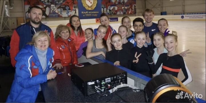 Тренер по фигурному катанию