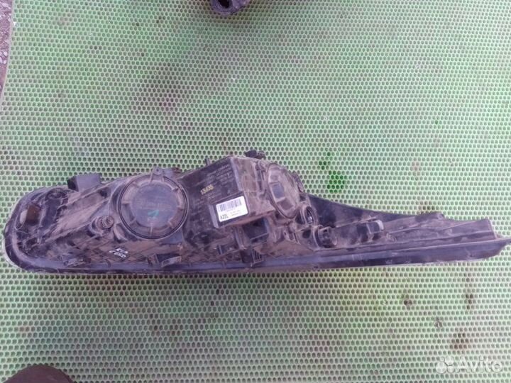 Фара передняя левая Kia Ceed