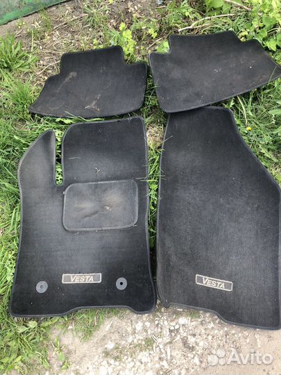 Коврики тканевые на весту