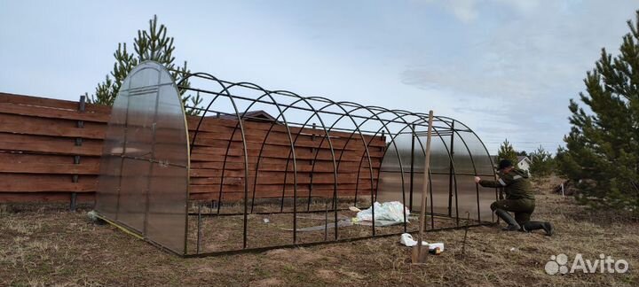 Теплица арочная