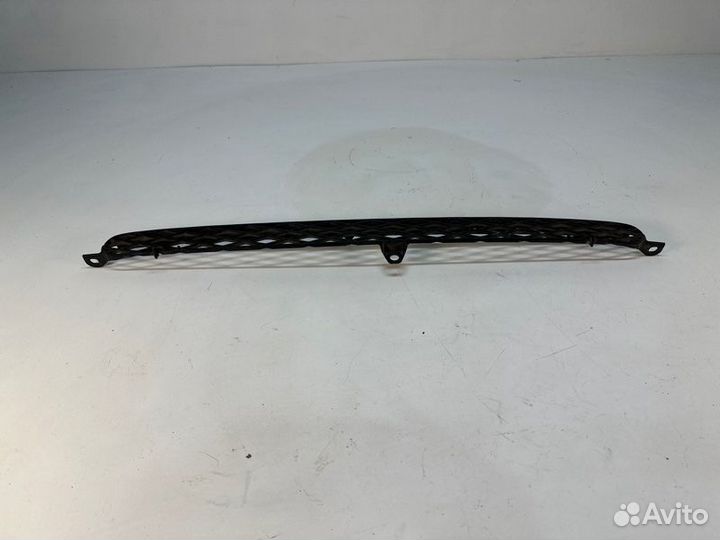 Решетка в бампер Toyota Funcargo 1nzfe 2000