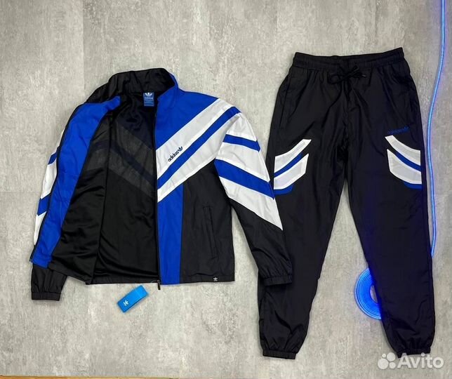 Костюм спортивный Adidas ретро (хайп 2024)