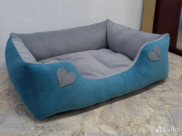 Лежанка для собак и кошек