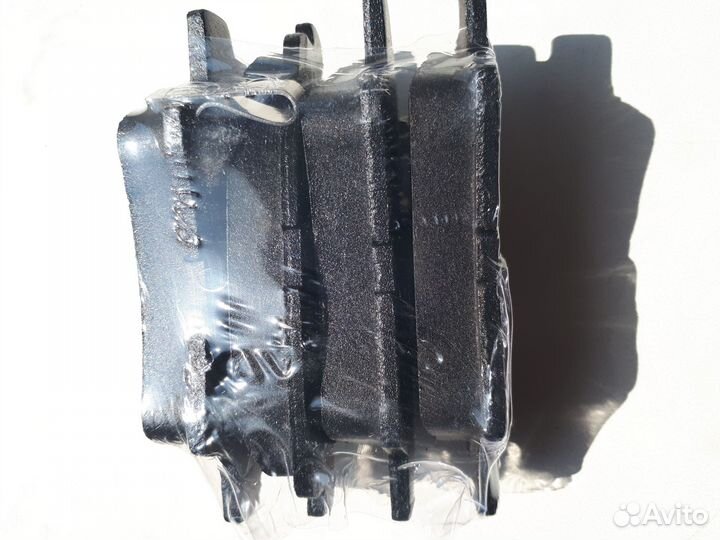 Тормозные колодки на Hyundai Solaris 2